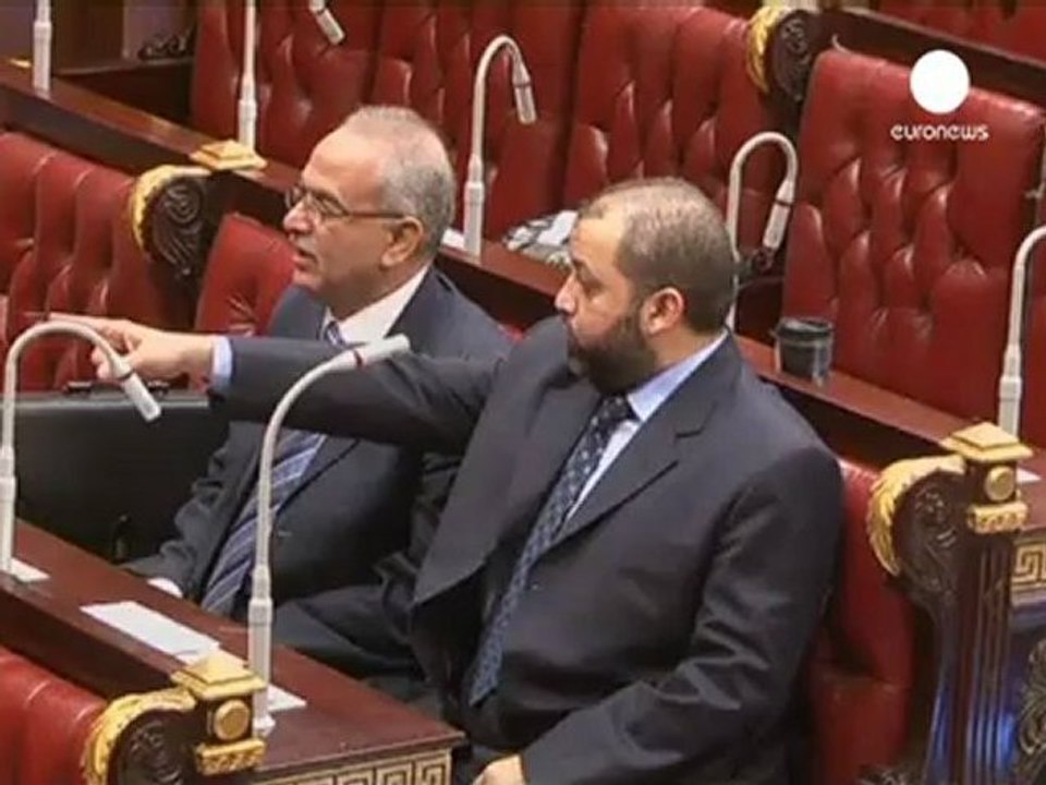 Mısır'da yeni anayasa taslağı oylanıyor