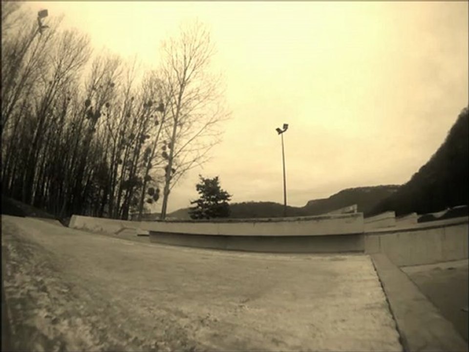 Go Pro / Skate part by Adrien Comte "truck niqué, anosteké, park trempé " PPC production