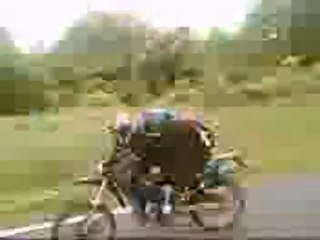 elrico et karine en ligne droite a fond en rieju(2006)