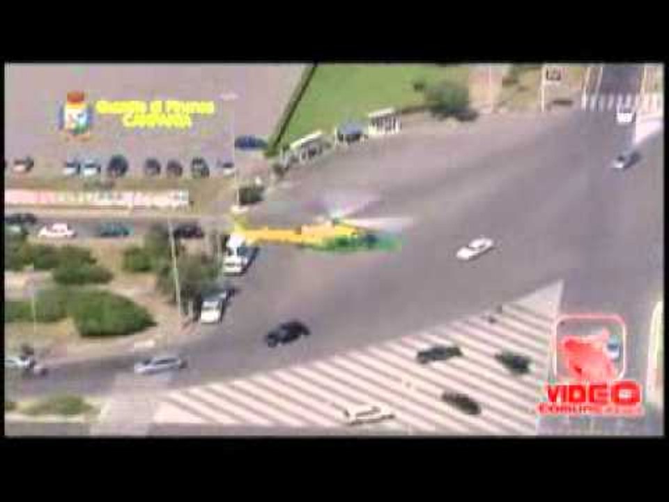 Napoli - Sequestrate 43 tonnellate di sigarette (live 23.11.12)