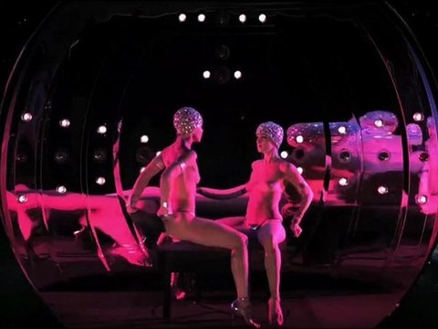 Le film Feu du Crazy Horse en 3D : Spoutnik