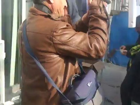 mesut gökçe ve yılmaz efe Ağrı Belediyesi Aşüre İkramında