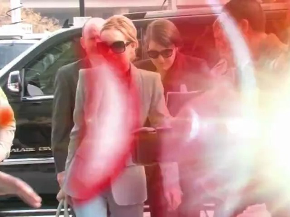 Lindsay Lohan muss wegen vier Vergehen vor Gericht