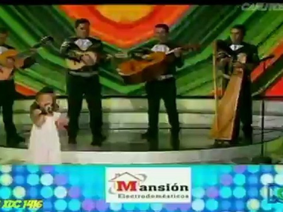 17_ShaiRa  Me Nace del Corazon - 15 Gran GaLa_ 12 de Diciembre de 2011