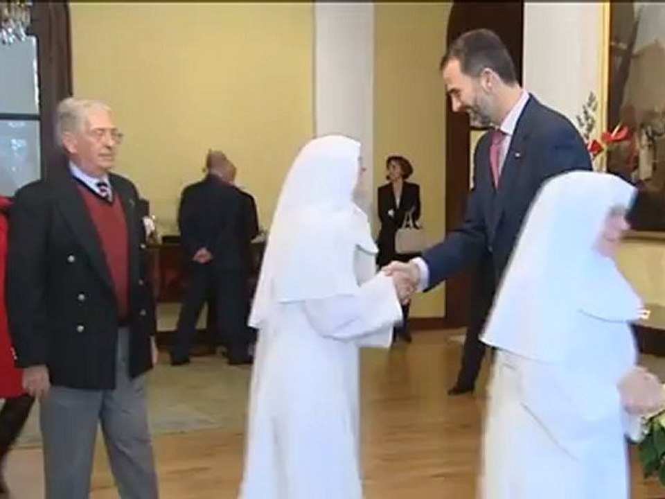 El príncipe se reúne con la colectividad española en México y con personalidades de la sociedad mexicana