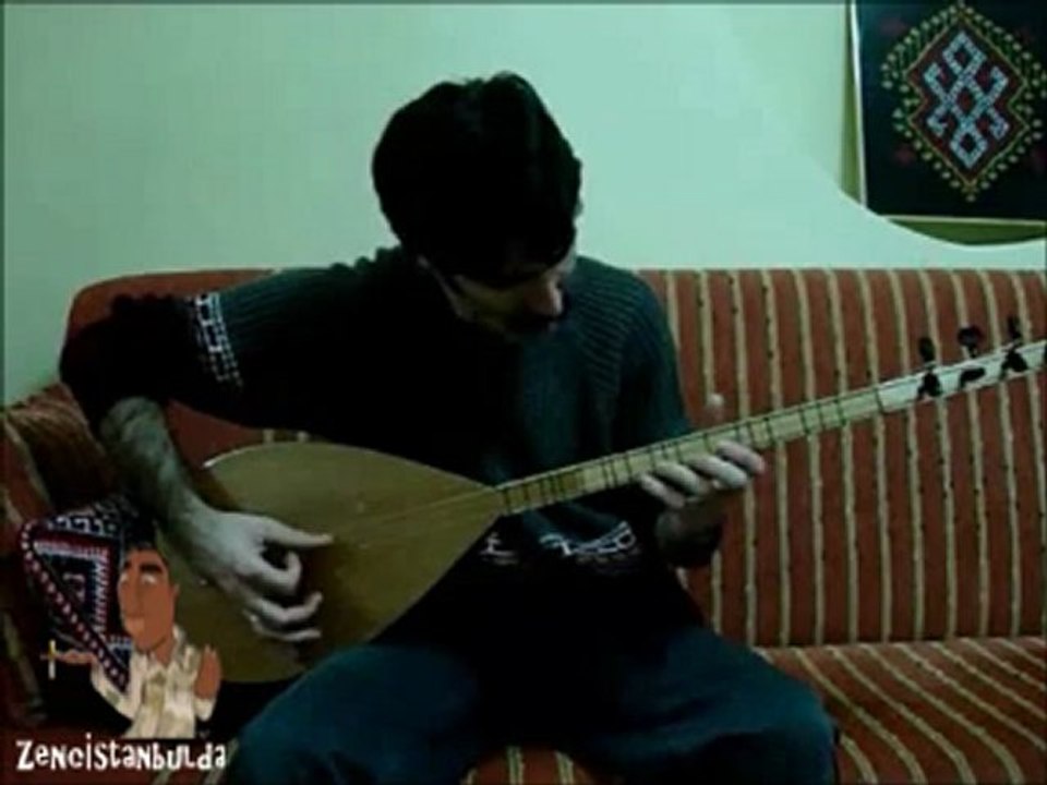 Bağlamayla Asturias Çalan Dayı