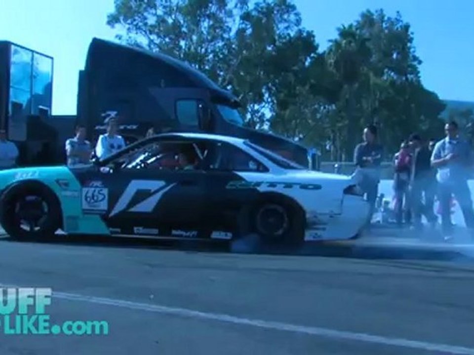 Steve Aoki Drifts