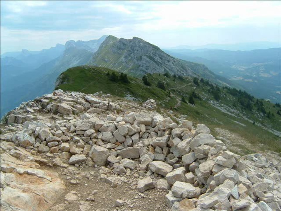 Sur les Crêtes du Vercors "le Balcon Est du Nord au Sud"