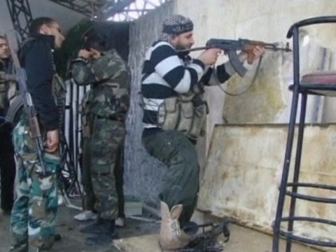 Syrian rebels prepare for battle in Aleppo