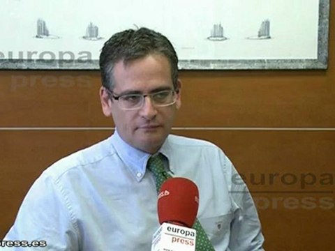 Basagoiti critica a los talibanes que se meten con Wert