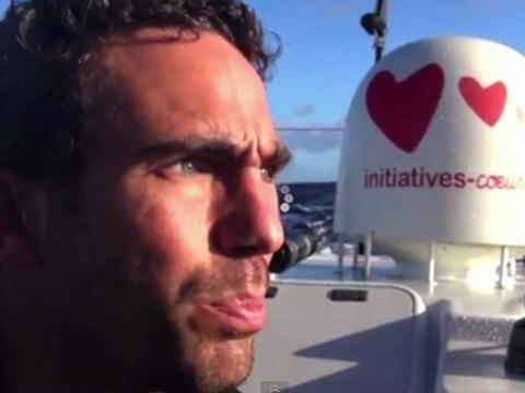 Tanguy de Lamotte sur initiatives-coeur aux abords du Cap Vert - Vendée Globe 2012
