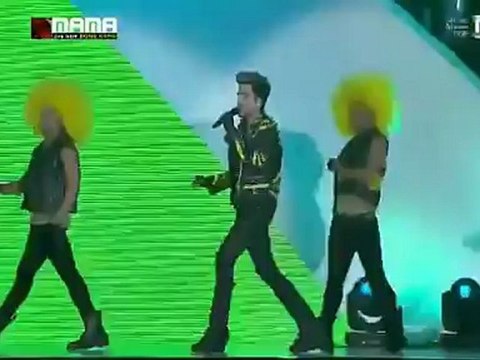 【MV】Whataya Want From Me Trespassing 香港 MAMA 12 11 30-Adam Lambert