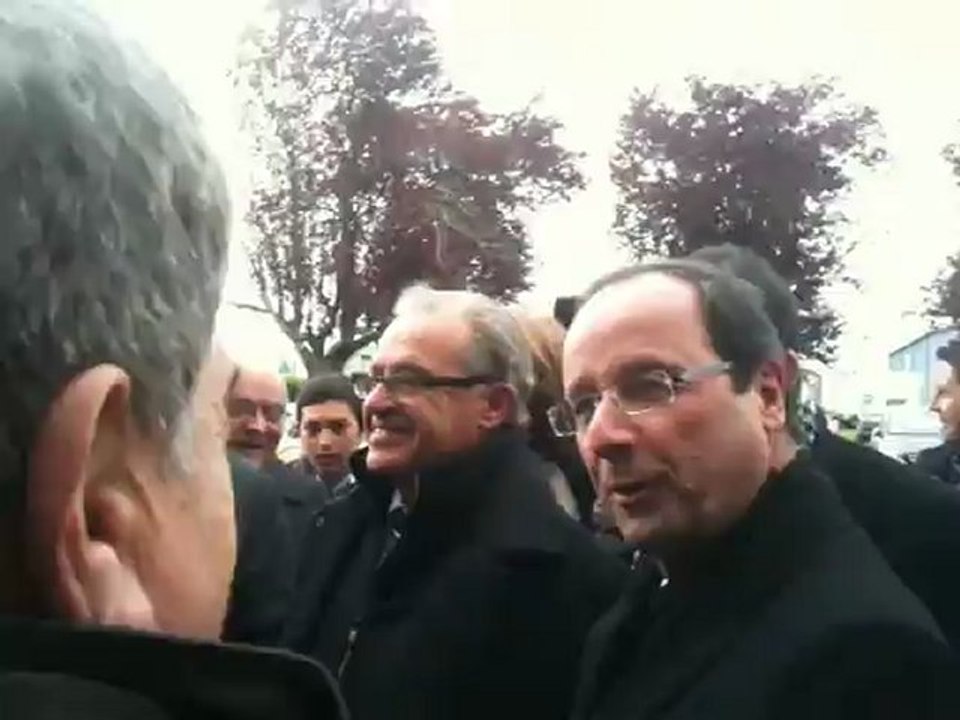 Arrivée Francois Hollande Aéroport du Séquestre ( Avec Jacques Valax Député du Tarn)