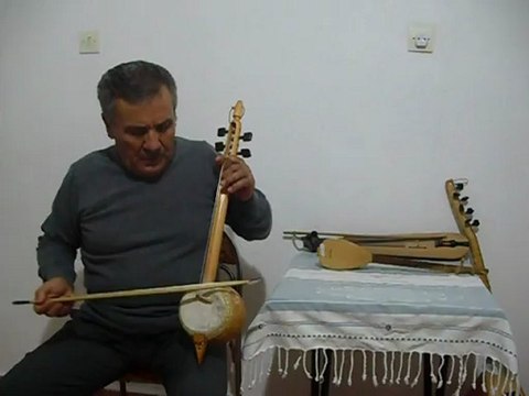 Ali'de Beyim de daş başında oturur-Hüseyin Baykara(Amatör)