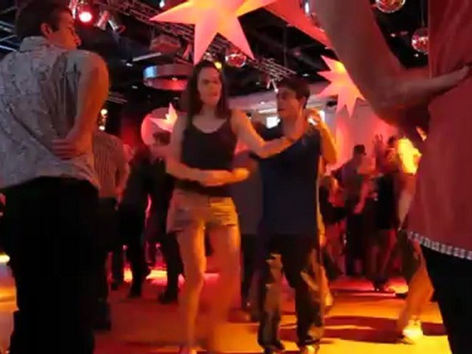salsa social dancing 2012