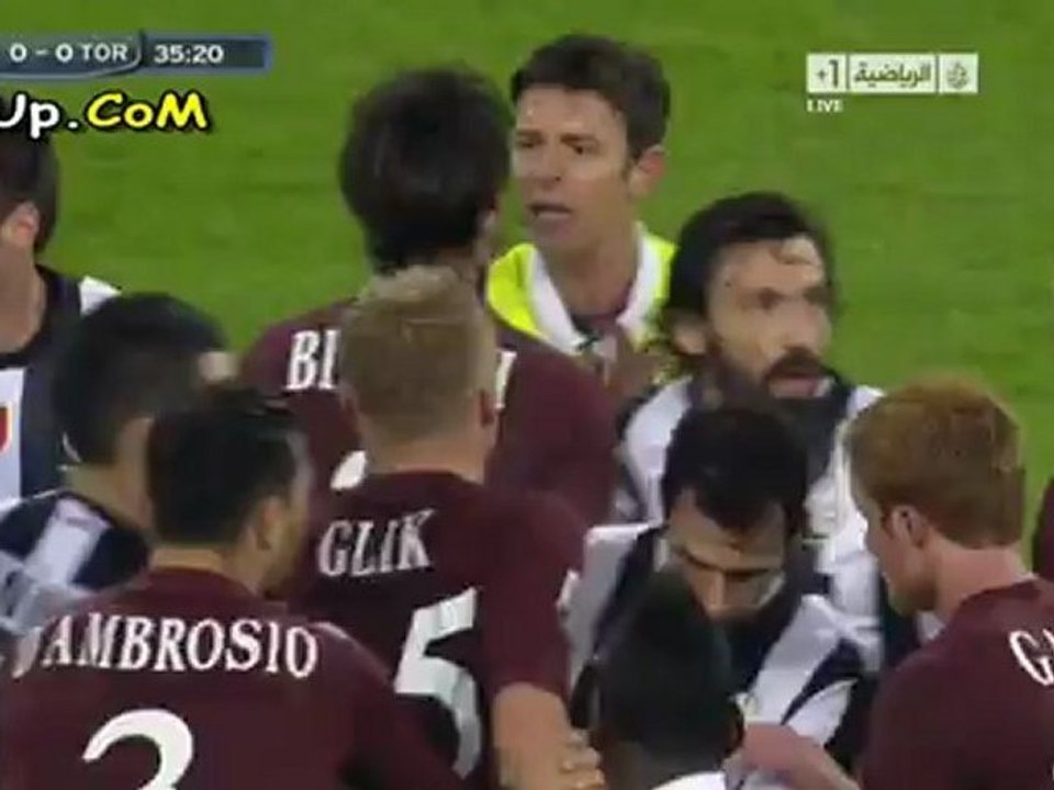كسر قدم لاعب يوفنتوس .. منظر منتهي البشاعة