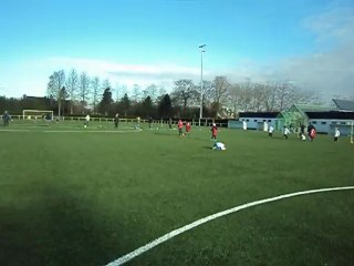 U9 Pluvigner 1 er décembre 2012 :Corner de Quentin  et but de Louis!