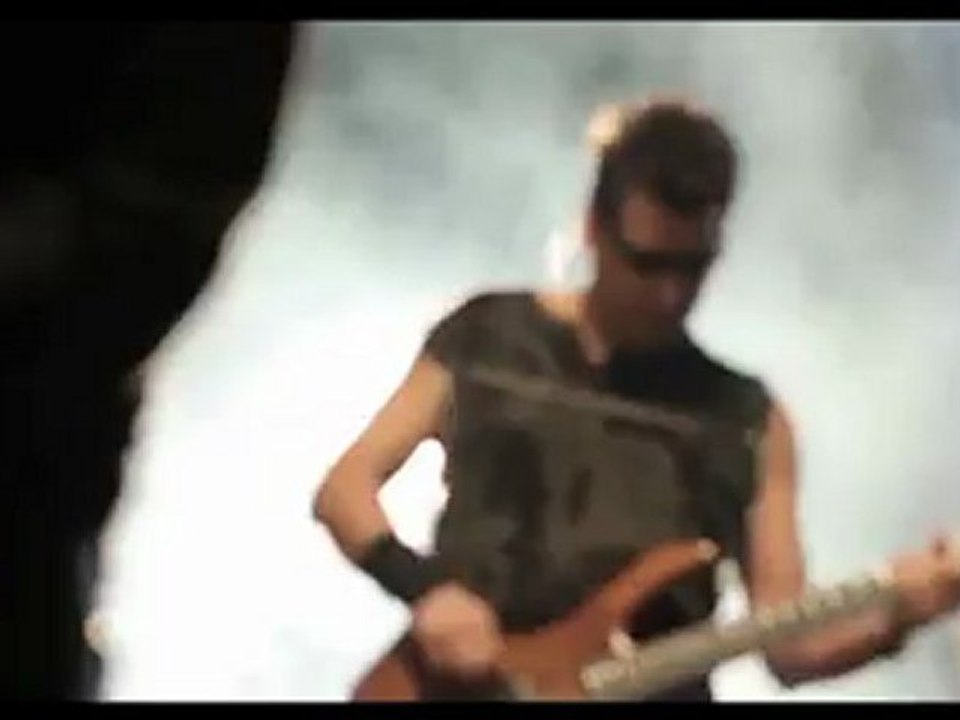 Gölge Hayat - Bir De Bana Sor