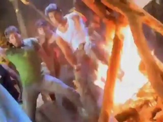 Mehbooba O Mehbooba Full Song HD   Harry'S Bonfire Party (Hot Old Remix Songs) Shreeji