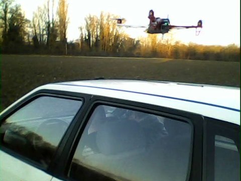 filmé du sol et de la voiture pilote quadri en immersion cédric video03