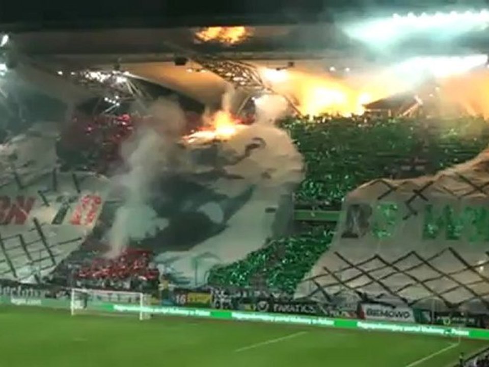 Legia Ultras "Born to be Wild" - Legia 3-0 Arka - 2010