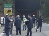 Highway tunnel collapses in Japan