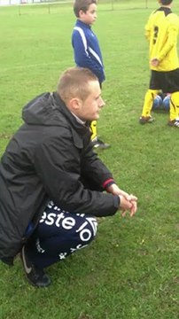 KEVIN : nos U13 à DOUZIES... Mi-temps mise au point