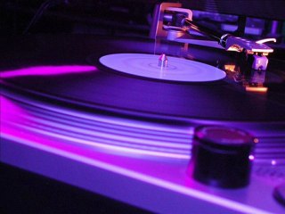 Dj Can Uzman vs.Demet Akalın Türkan 2012 Electro Darbuka Remix