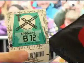 F1 - Vettel festeggia il titolo per le strade di Graz