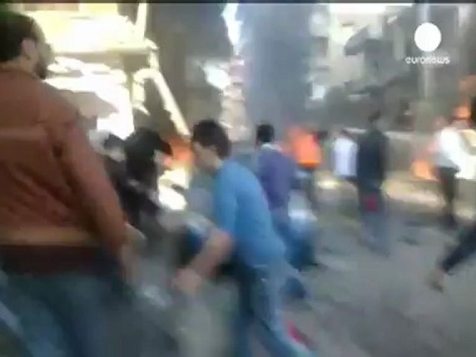 Syria: Deadly bomb in Homs, rebels push on Damascus centre