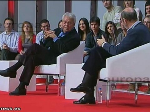 Rubalcaba: PSOE tiene que volver a servir a España