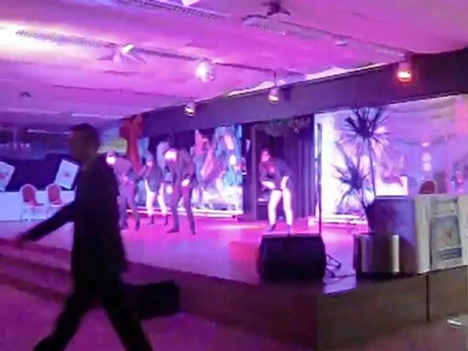 MICKAEL JACKSON !! KEVIN RODRIGUEZ