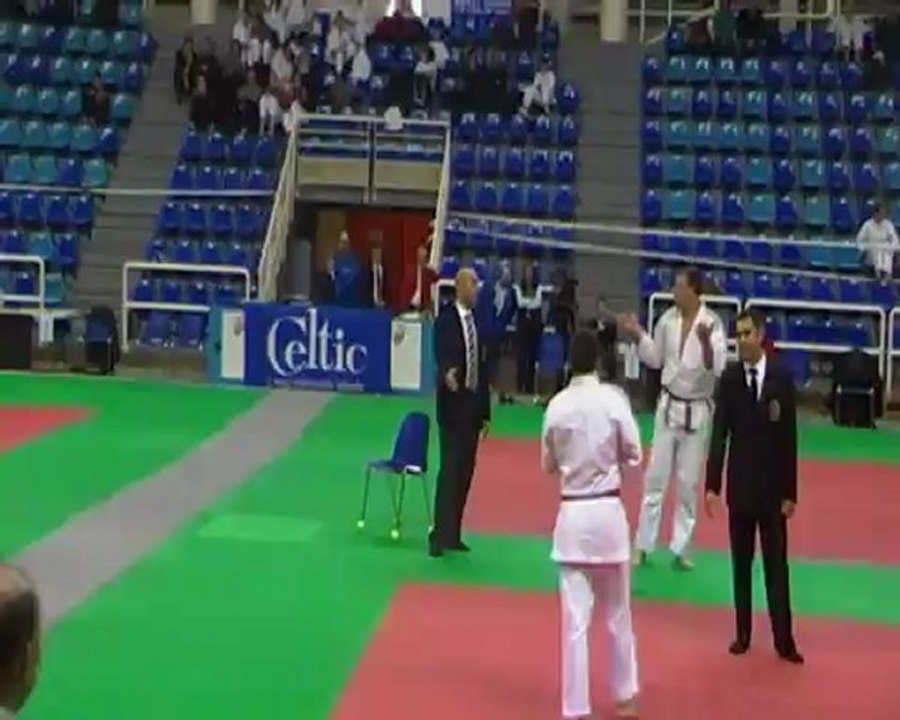 Matthias +90kg FINALE   67 par équipes séniors ASPTT 1 -suc