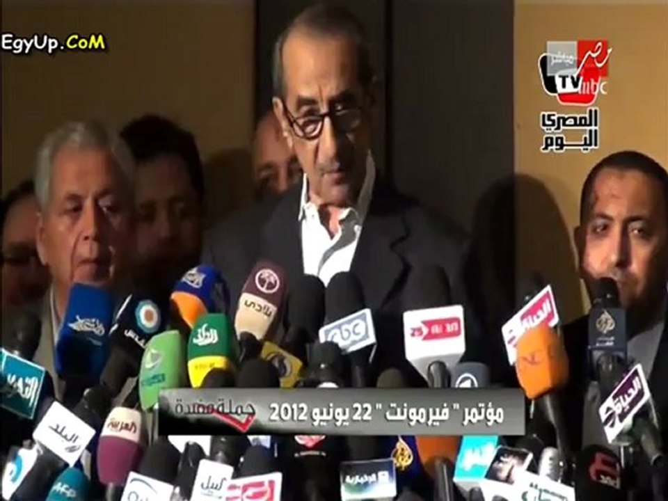 حمدى قنديل : الدستور ده دستور بير سلم والاستفتاء استفتاء بير سلم ... والاخوان خزلونى أتذكر كلمتى الإخوان ليس لهم عهد ... الزند : الرئيس مرسي كان يجلس على السلالم كي ننصفه .. بيان نادى القضاة لمقاطعة الاستفتاء