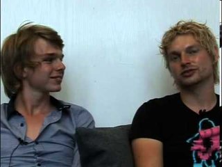 The Girls 2008 interview - Robin en Sander (deel 2)
