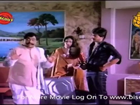 Benki Birugaali (Dramatic Scene) Shankar Nag, Jayamala