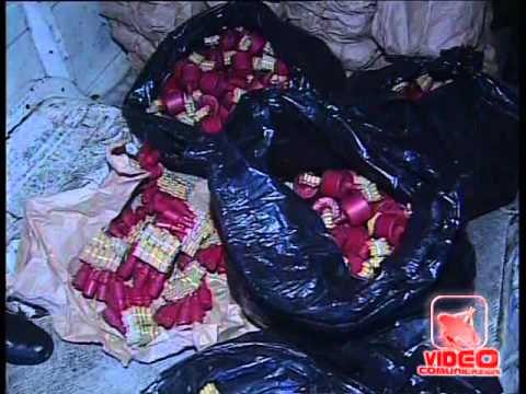 Afragola (NA) - Maxi sequestro botti illegali, novita' 2013 la bomba insigne (30.11.12)