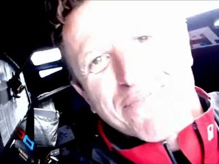 03 dec. Ambiance bruyante à bord de Virbac-Paprec 3 dans les mers du sud