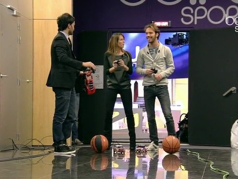 Course de voitures téléguidées avec Jean-Eric Vergne