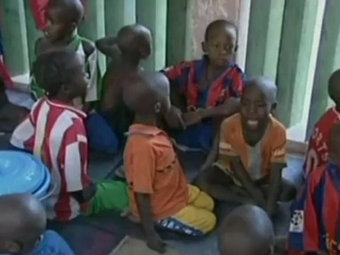 Arche de Zoé : Eric Breteau et Emilie Lelouch absents au procès