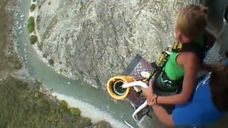 Bungy Jumping - SCARED