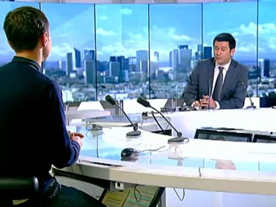 Olivier Besancenot: soit le gouvernement a menti, soit il a trahi