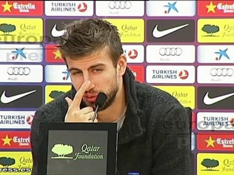 Piqué apuesta por Del Bosque como mejor entrenador