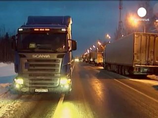 Rusya'da binlerce araç yine mahsur kaldı