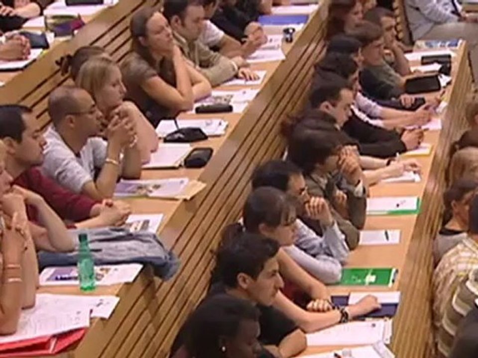 Les jeunes sans diplômes de plus en plus pauvres