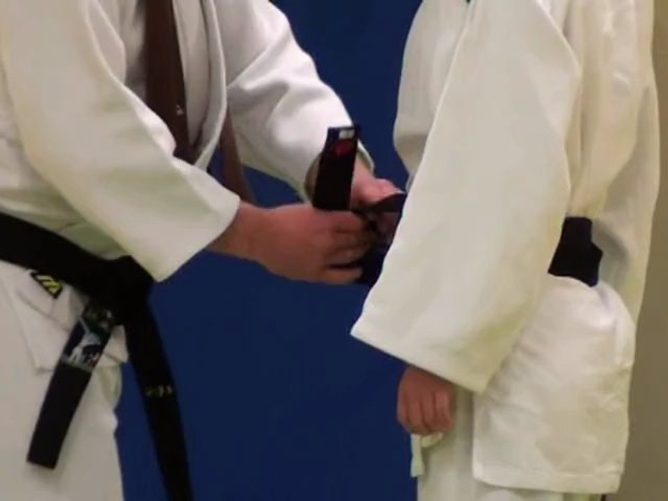 Remise de la ceinture noire à Pauline