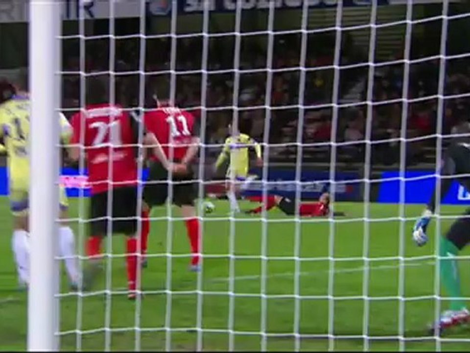 EA Guingamp (EAG) - FC Istres (FCIOP) Le résumé du match (16ème journée)