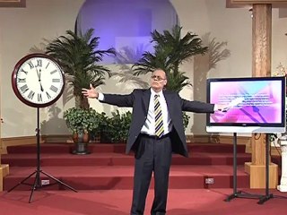 PELIGRO A MEDIANOCHE.  1. DR. FELIX CORTÉS ANTONIO