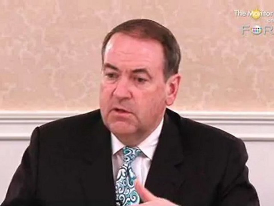 Huckabee Defends Michelle Obama's Anti-Obesity Campaign