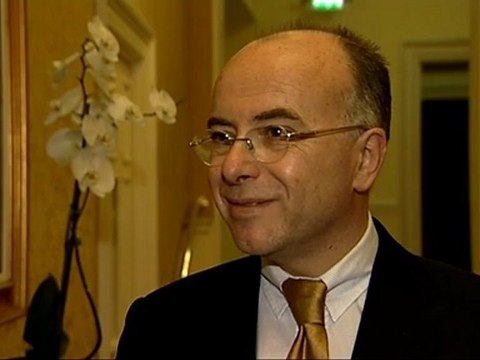 Bernard Cazeneuve à Dublin / Copyright Solas Films - Neale Dickson - Hervé Amoric